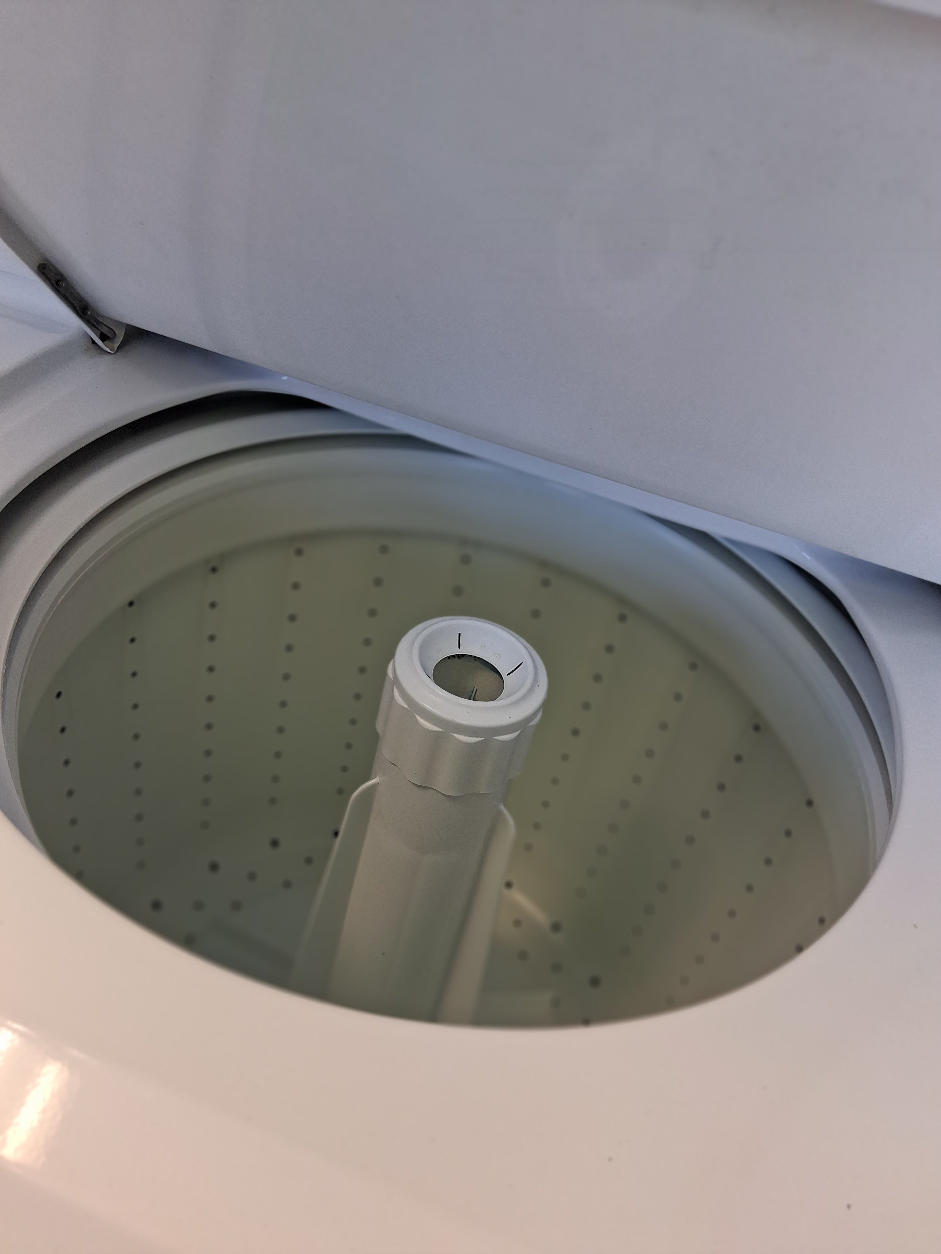 Fridgidaire Laundry Center