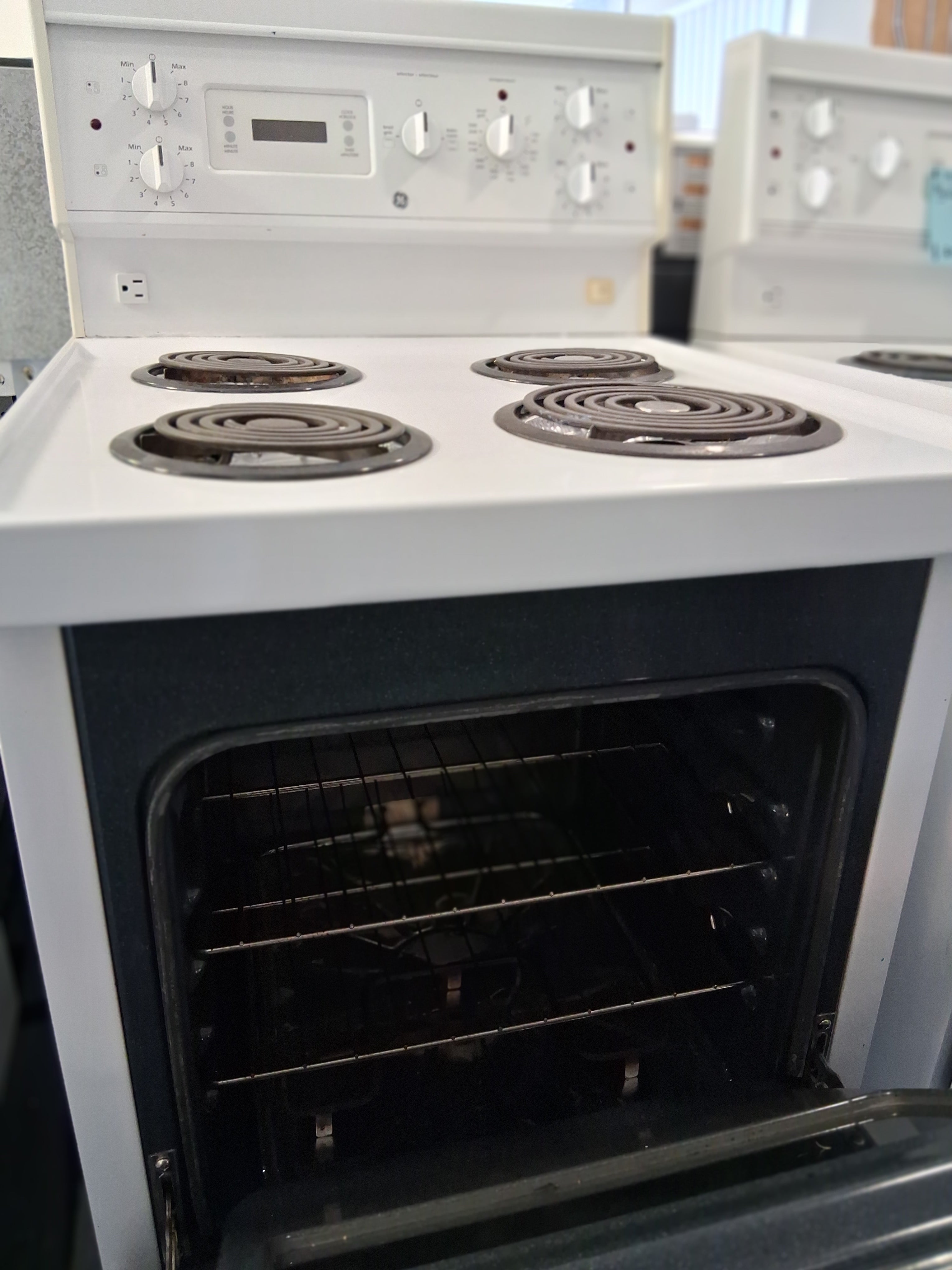 GE Stove